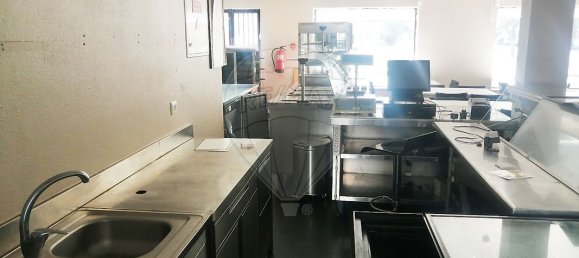 99m² Commercial property in Serpa, Portugal No. 38877 5