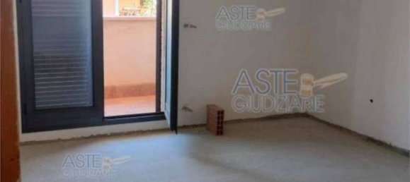 2 Schlafzimmer Wohnung in Città Sant'Angelo, Italy, Nr. 269592 10
