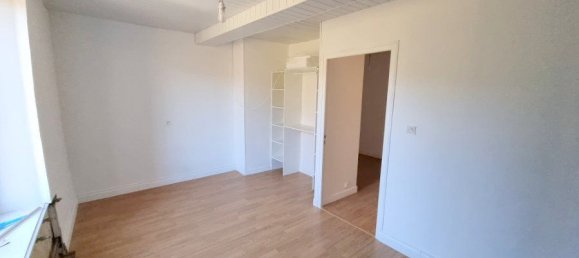 4 Schlafzimmer Stadthaus in Lepron-les-Vallees, France, Nr. 83725 8