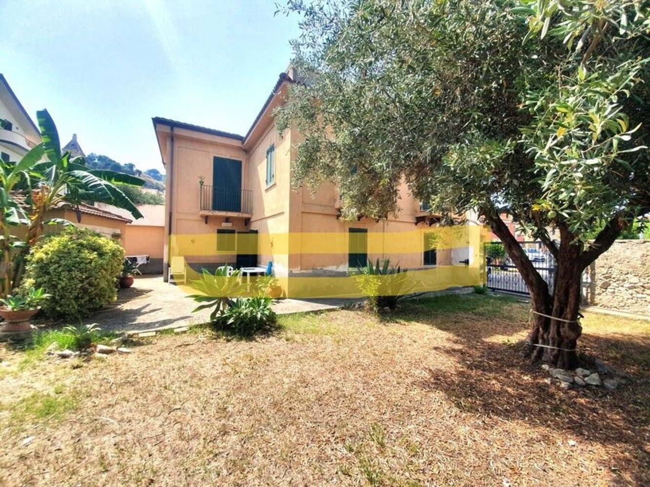 4 bedrooms Apartment in Parghelia, Italy No. 400434