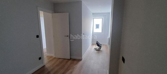 3 Schlafzimmer Wohnung in A Coruna, Spain, Nr. 167773 20