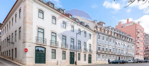 4 Schlafzimmer Doppelhaus in Lisbon, Portugal, Nr. 115403 12