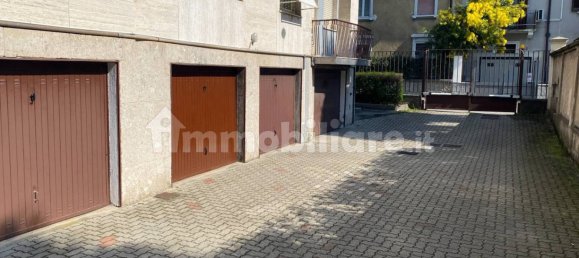 Apartamento de 2 dormitorios en Legnano, Italy No. 98799 7