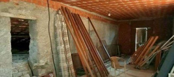 Lagerhaus in Casalzuigno, Italy 199m², Nr. 98894 7