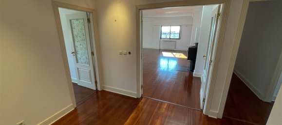 5 Schlafzimmer Wohnung in Odivelas, Portugal, Nr. 189818 2