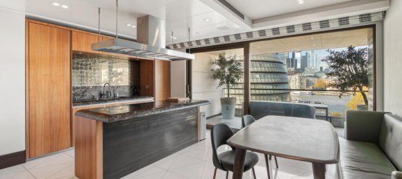 4 bedrooms Apartment in London, United Kingdom No. 13111 15