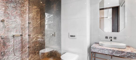 4 bedrooms Apartment in London, United Kingdom No. 13111 10