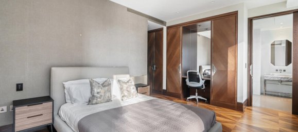 4 bedrooms Apartment in London, United Kingdom No. 13111 9