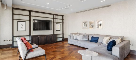 4 bedrooms Apartment in London, United Kingdom No. 13111 5