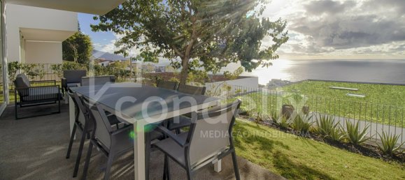 Дом с 3 спальнями в Фуншал, Португалия № 114697 2