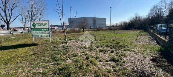 Terreno em Reggio Emilia, Italy 1127 m² N.º 5644 24