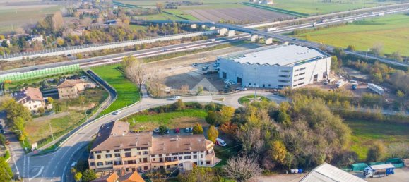 Terreno em Reggio Emilia, Italy 1127 m² N.º 5644 11