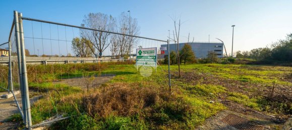 Terreno em Reggio Emilia, Italy 1127 m² N.º 5644 22