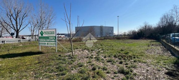 Terreno em Reggio Emilia, Italy 1127 m² N.º 5644 23