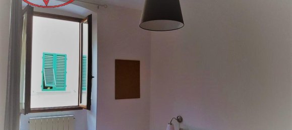 3 rooms Apartment in Montevarchi, Italy No. 234071 8