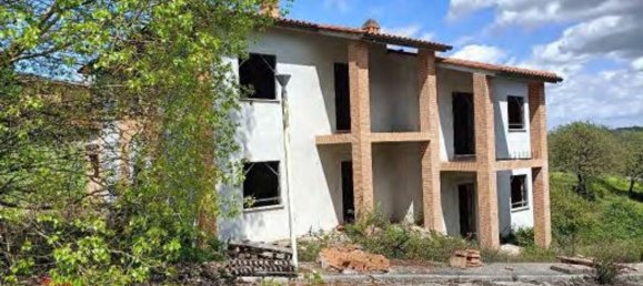 1067m² Land in Castiglione del Lago, Italy No. 297060 6