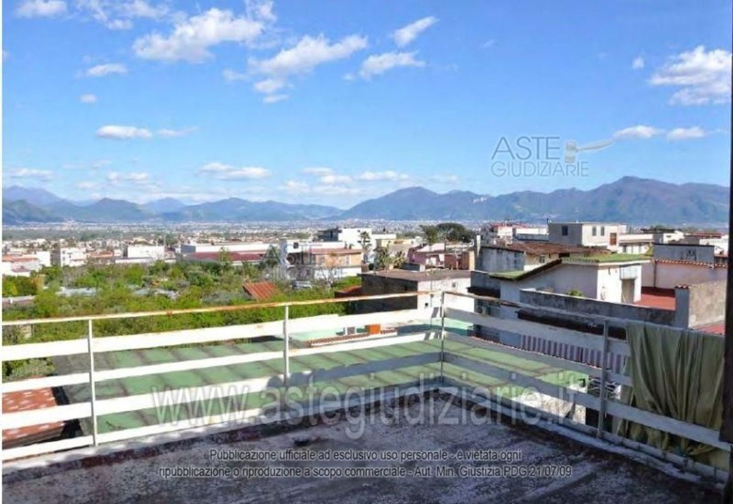 Apartamento de 15 divisões em San Giuseppe Vesuviano, Italy N.º 261171