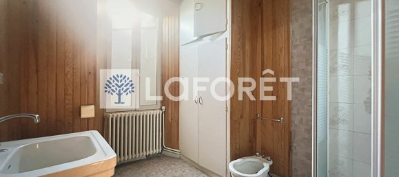 2 Schlafzimmer Haus in Bressuire, France, Nr. 100811 4