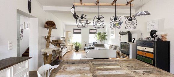 9-salle Maison de ville à Rhein-Sieg, Germany No. 204819 2