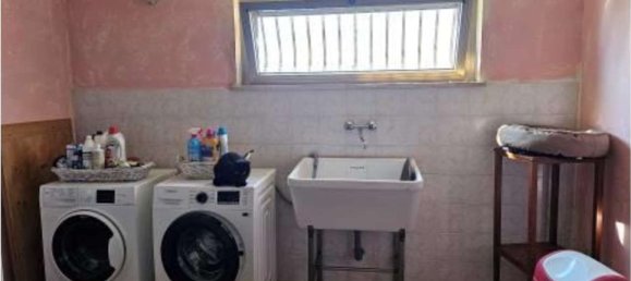 Квартира с 5 комнатами в Маркария, Италия № 266040 10