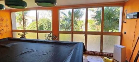 Квартира с 5 комнатами в Маркария, Италия № 266040 9