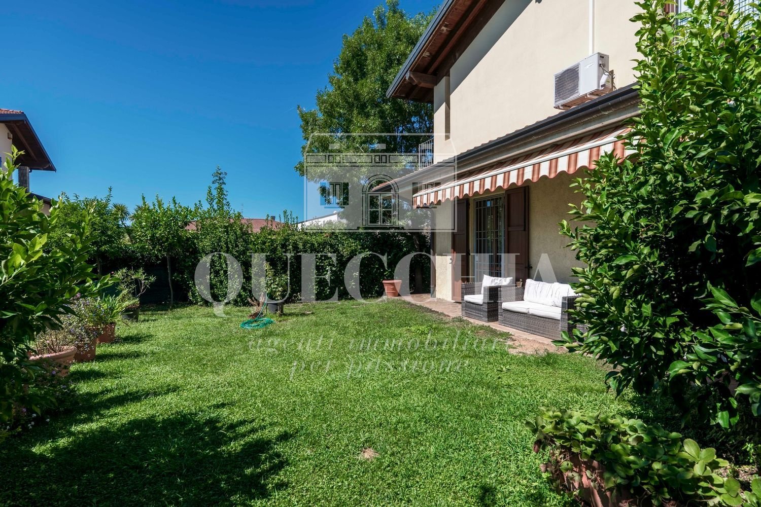 3غرفة شقة في Brescia, Italy رقم 311859