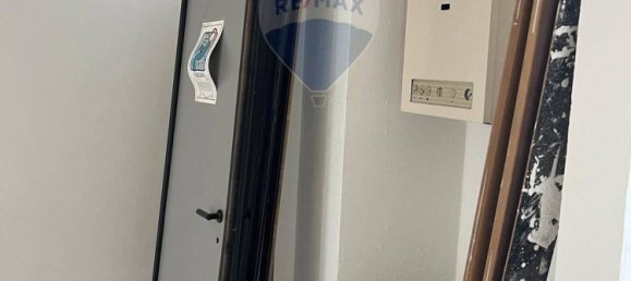 67m² Commercial property in San Donato Milanese, Italy No. 57002 9