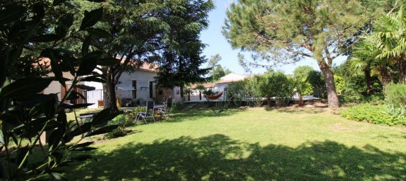 Casa de 4 dormitorios en Montendre, France No. 276795 4