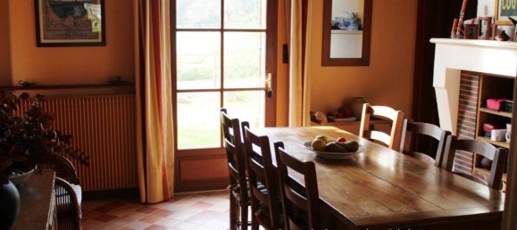 Casa de 4 dormitorios en Montendre, France No. 276795 11