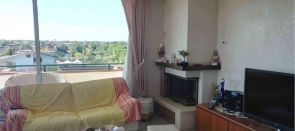 6 rooms Apartment in Santi Cosma e Damiano, Italy No. 202801 7