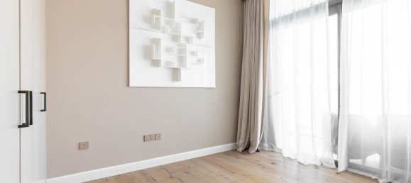 4 bedrooms Apartment for sale in Dubai, UAE № 47256 11