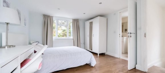 4 bedrooms House in London, United Kingdom No. 13422 11