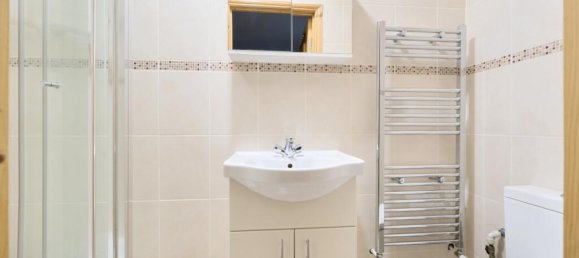 4 bedrooms House in London, United Kingdom No. 13422 16