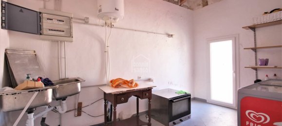 5 غرف نوم بار في Ciutadella De Menorca, Spain رقم 5262 9