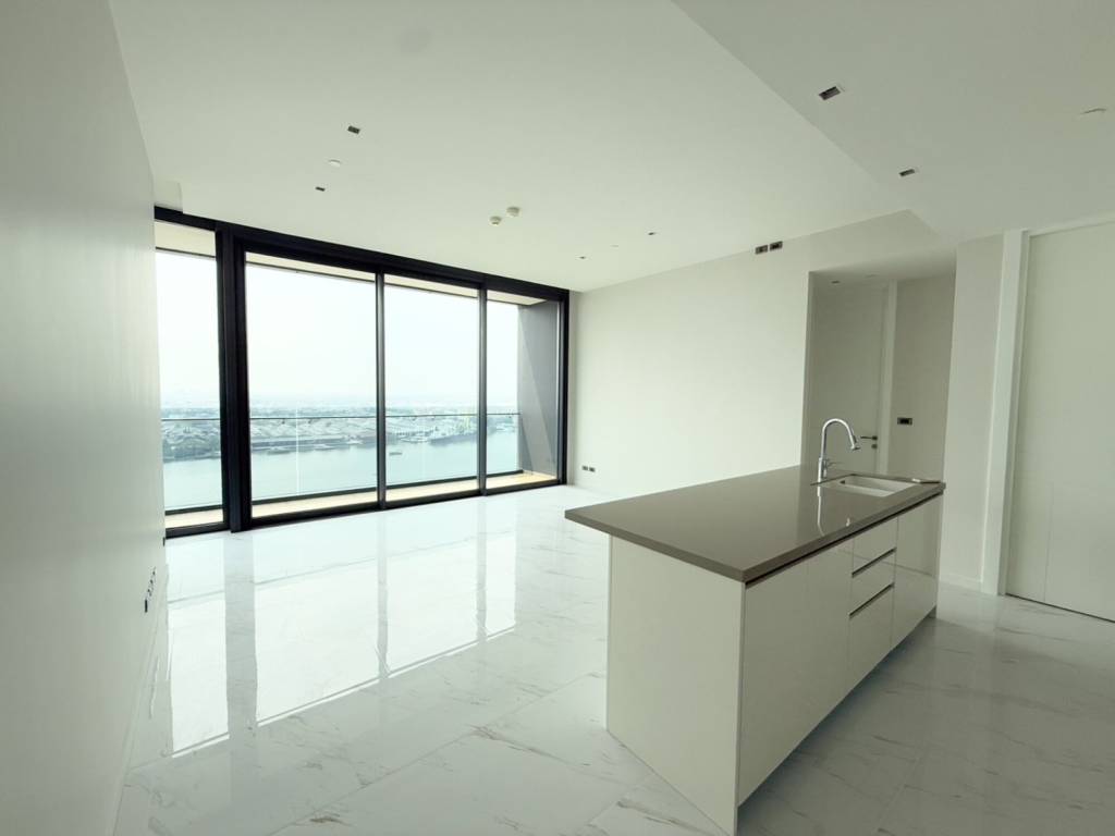 Кондоминиум  с 2 спальнями в Пляж Рейли, Таиланд № 68800