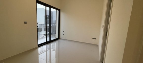 3 Schlafzimmer Villa in Dubai, UAE, Nr. 24436 8