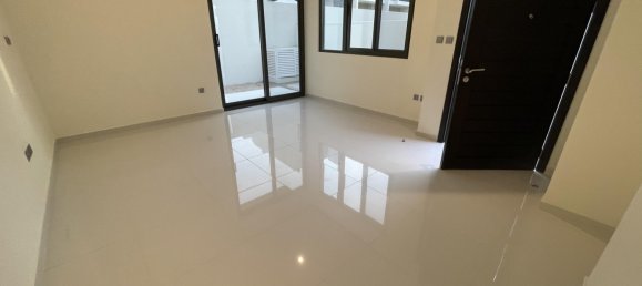 3 Schlafzimmer Villa in Dubai, UAE, Nr. 24436 4