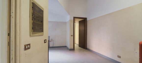 2 Schlafzimmer Wohnung in Milan, Italy, Nr. 246378 7