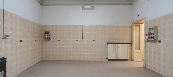 2 Schlafzimmer Wohnung in Milan, Italy, Nr. 246378 18