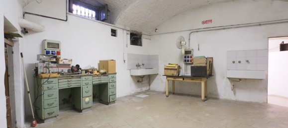 2 Schlafzimmer Wohnung in Milan, Italy, Nr. 246378 26