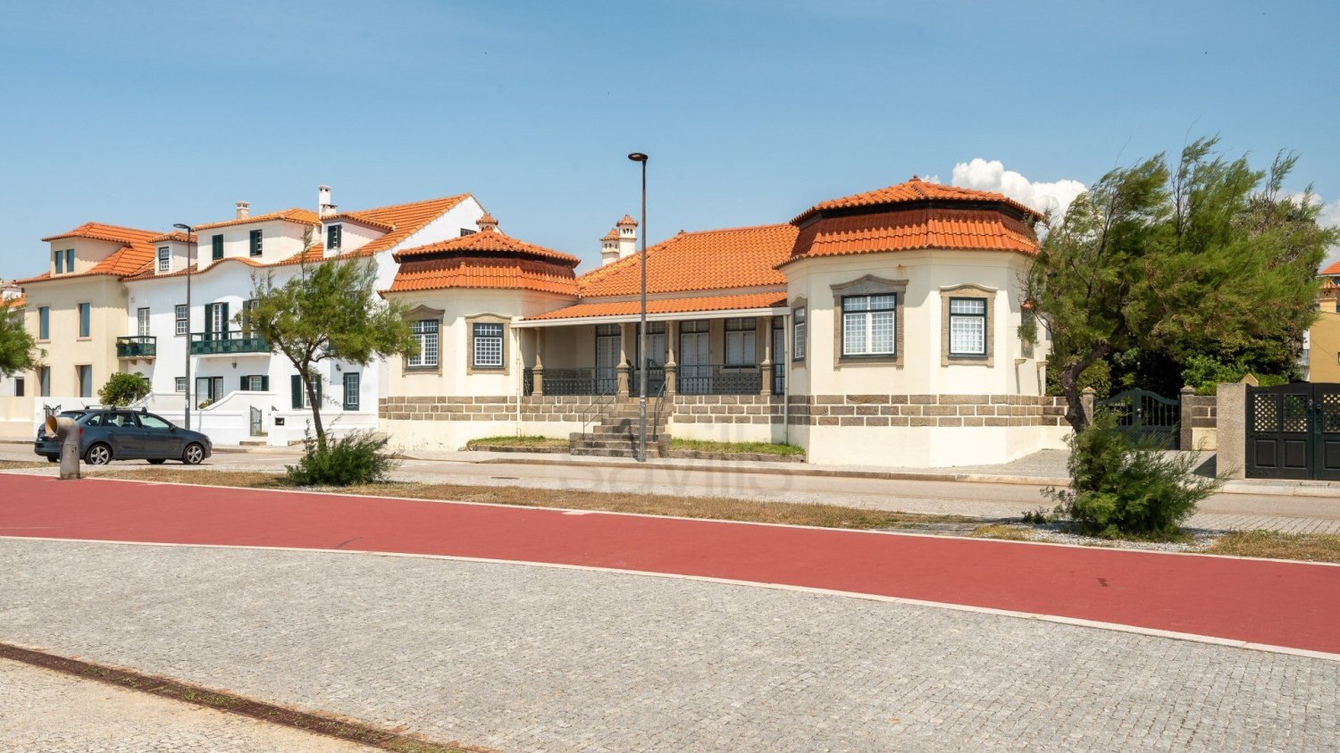 5 bedrooms Villa in Sao Felix da Marinha, Portugal No. 107608