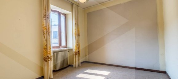 9-Zimmer Haus in Dolcè, Italy, Nr. 27933 3