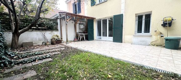 4 chambres Maison à Nanterre, France No. 151012 3