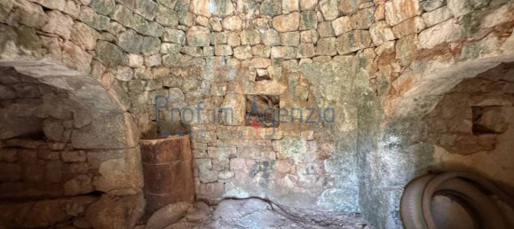 3 rooms House in Ostuni, Italy No. 263824 7