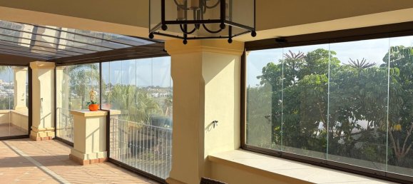 Villa T5 em Estepona, Spain N.º 49934 9