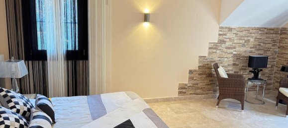 Villa T5 em Estepona, Spain N.º 49934 15