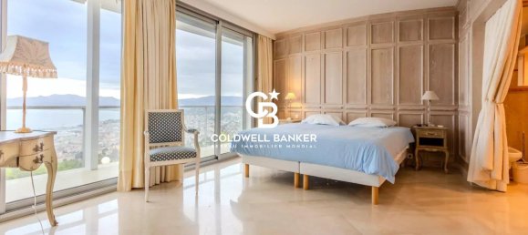 3 bedrooms Villa in Cannes, France No. 294719 8