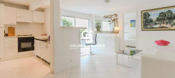 3 bedrooms Villa in Cannes, France No. 294719 21