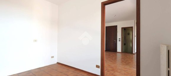 3 bedrooms House in Lonato del Garda, Italy No. 341892 19