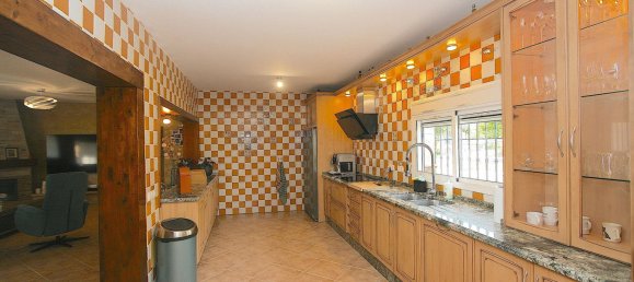 8 bedrooms Villa in Alhaurin el Grande, Spain No. 145627 4